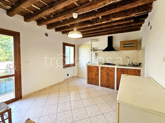 Appartamento in affitto a Este, Veneto