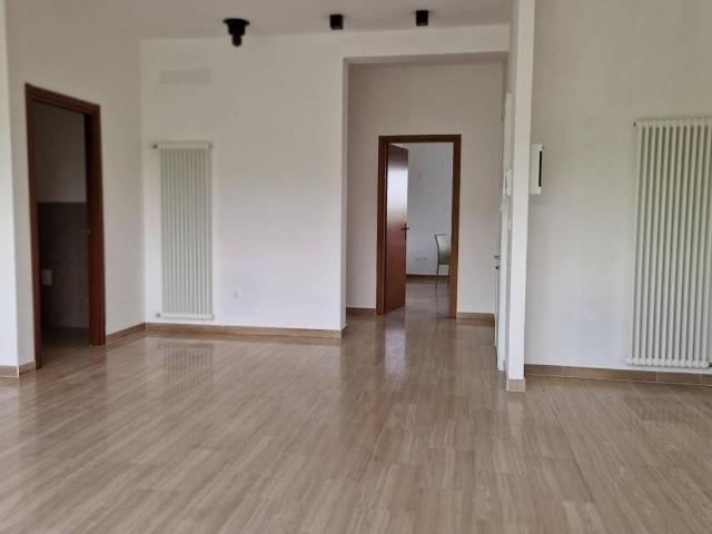 Appartamento in affitto a Faedis, Friuli-Venezia Giulia