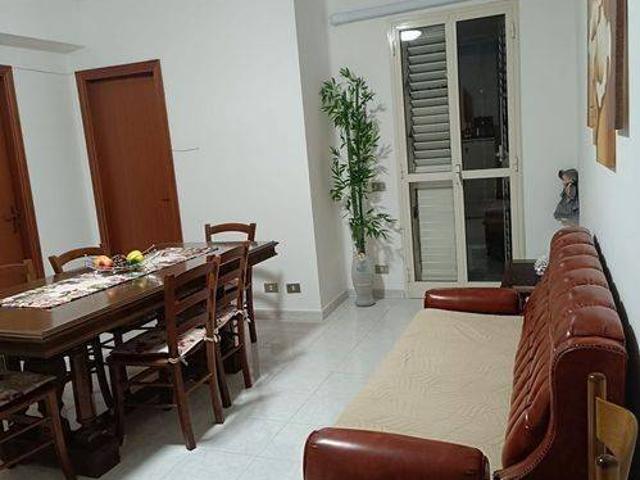 Appartamento in affitto a Belvedere, Falcone