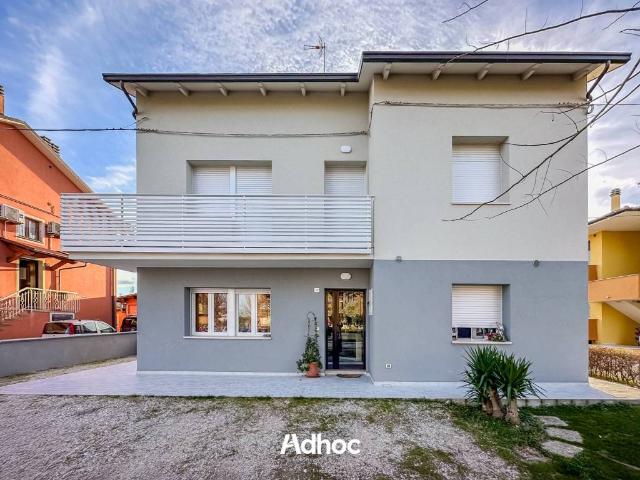 Appartamento in affitto a Marche, Pesaro E Urbino