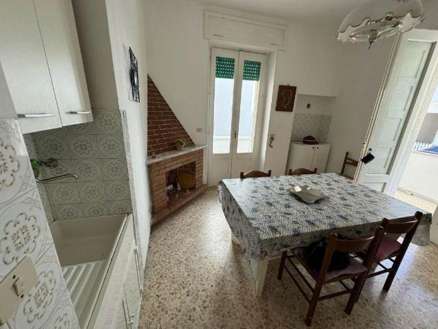Appartamento in affitto a Puglia, Brindisi