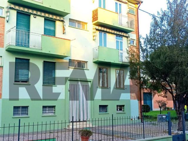Appartamento in affitto a Ferrara, Reggio Emilia