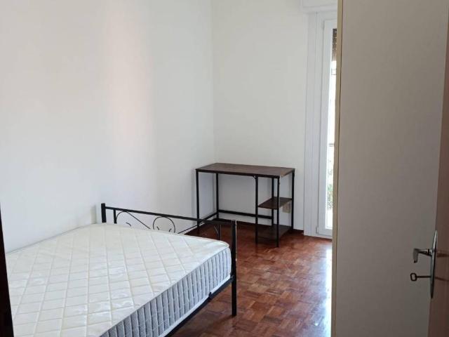 Appartamento in affitto a Ferrara, Reggio Emilia