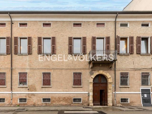 Appartamento in affitto a Centro cittadino, Ferrara