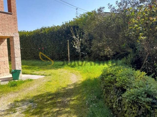 Appartamento in affitto a Malborghetto di Correggio, Ferrara