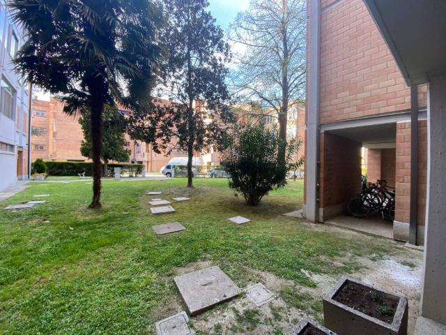 Appartamento in affitto a Ferrara, Reggio Emilia