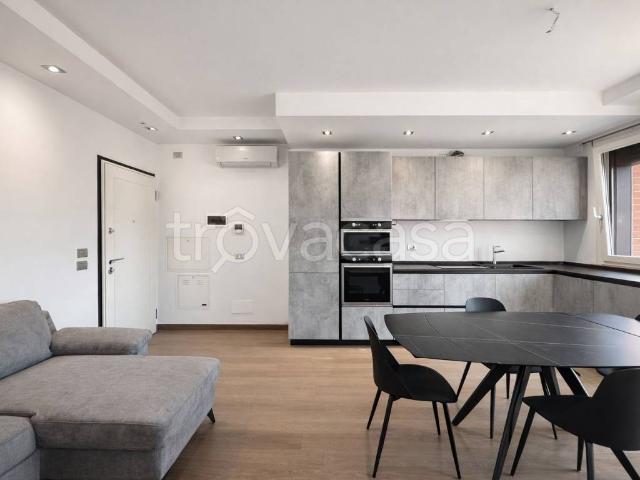 Appartamento in affitto a Ferrara, Reggio Emilia