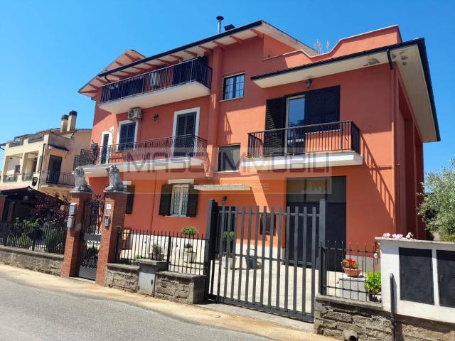 Appartamento in affitto a Campello Sul Clitunno, Umbria