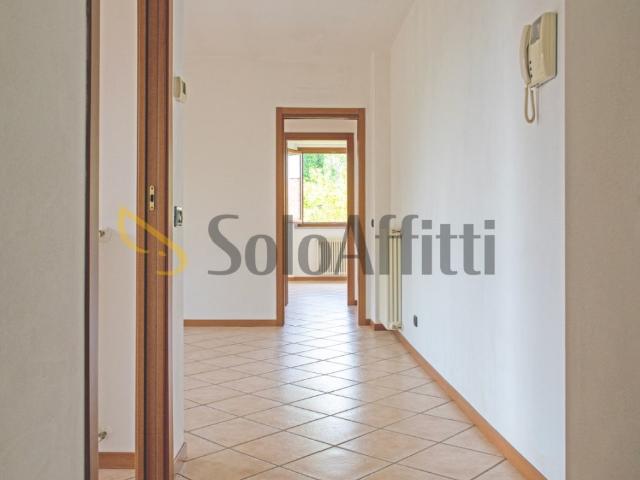 Appartamento in affitto a Figino Serenza, Lombardia