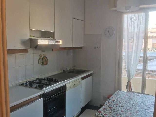 Appartamento in affitto a Finale Ligure, Liguria