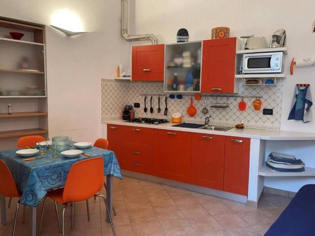 Appartamento in affitto a Finalmarina, Finale Ligure