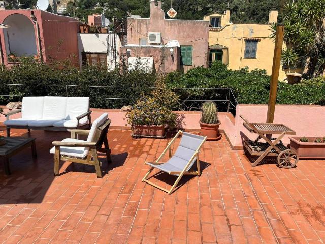 Appartamento in affitto a Finale Ligure, Liguria