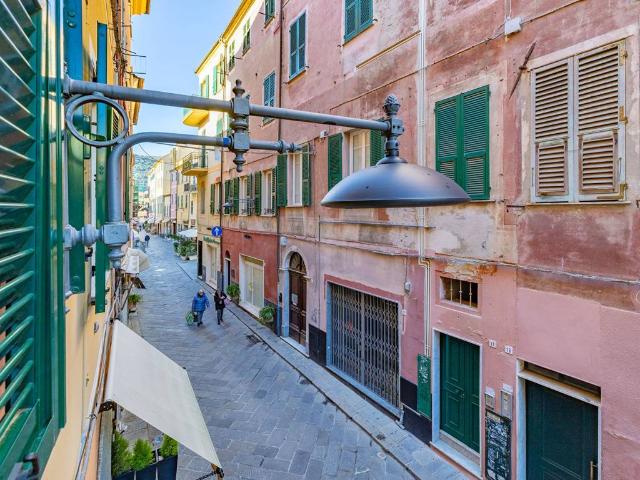 Appartamento in affitto a Finalmarina, Finale Ligure
