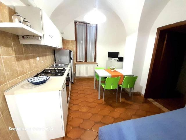 Appartamento in affitto a Finalmarina, Finale Ligure