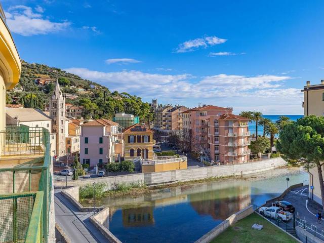 Appartamento in affitto a Finale Ligure, Liguria