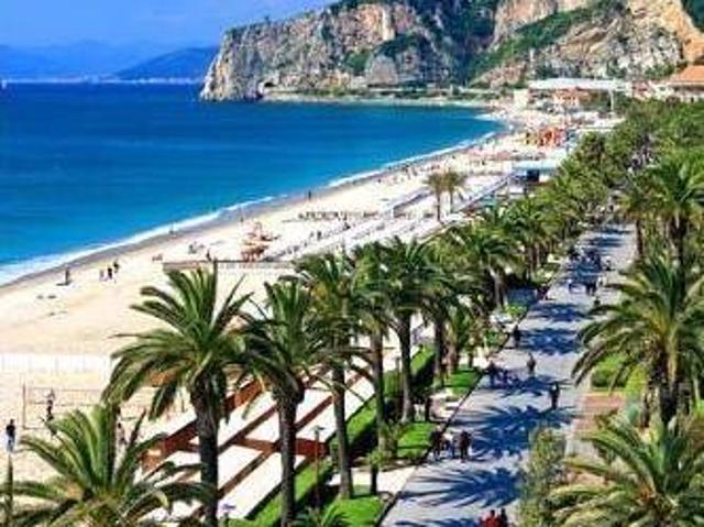 Appartamento in affitto a Finalmarina, Finale Ligure