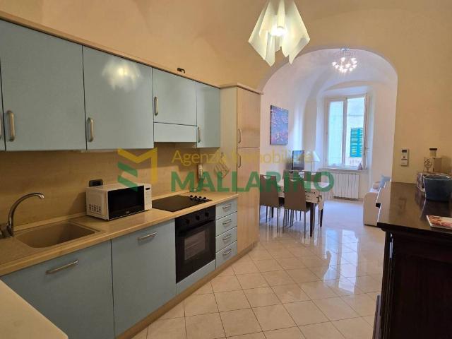 Appartamento in affitto a Finalmarina, Finale Ligure