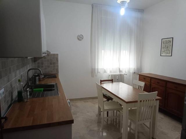 Appartamento in affitto a Quartiere 5, Firenze