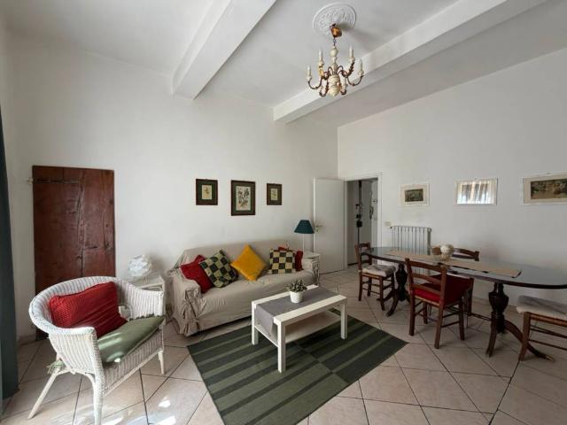 Appartamento in affitto a Quartiere 5, Firenze