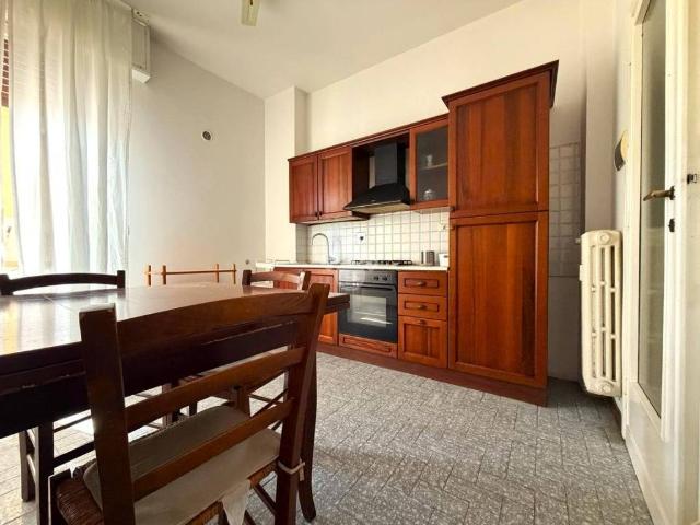 Appartamento in affitto a Quartiere 5, Firenze