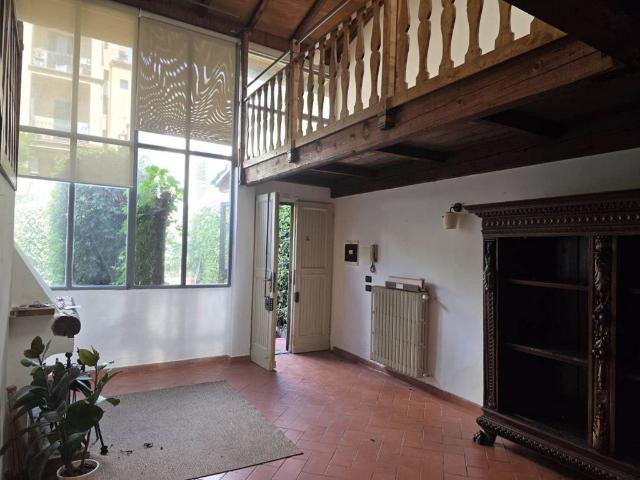 Appartamento in affitto a Quartiere 1, Firenze