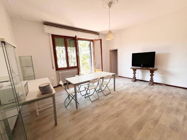Appartamento in affitto a Quartiere 3, Firenze