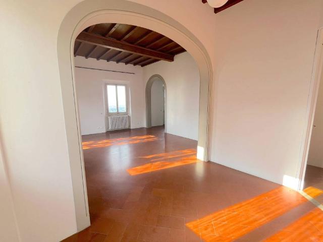 Appartamento in affitto a Quartiere 2, Firenze