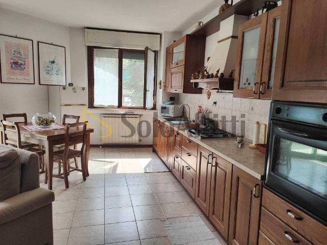 Appartamento in affitto a Quartiere 3, Firenze