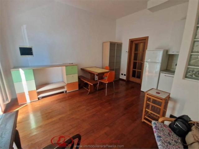 Appartamento in affitto a Quartiere 3, Firenze