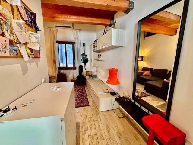 Appartamento in affitto a Quartiere 2, Firenze