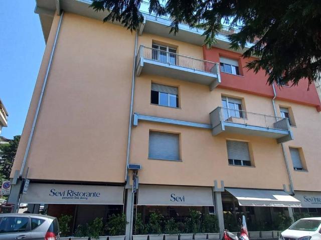 Appartamento in affitto a Quartiere 1, Firenze