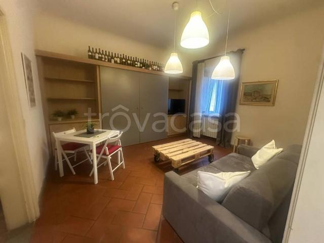 Appartamento in affitto a Quartiere 4, Firenze