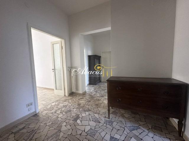 Appartamento in affitto a Quartiere 5, Firenze