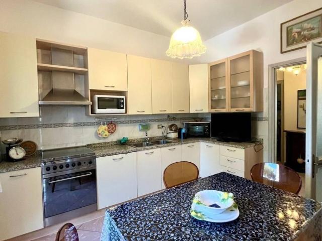 Appartamento in affitto a Quartiere 5, Firenze