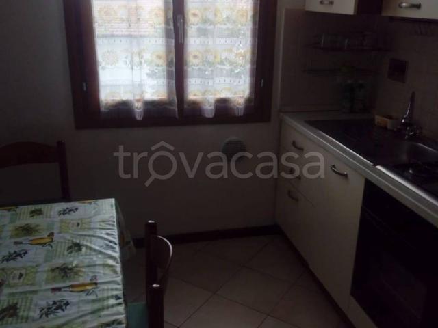 Appartamento in affitto a Marche, Macerata