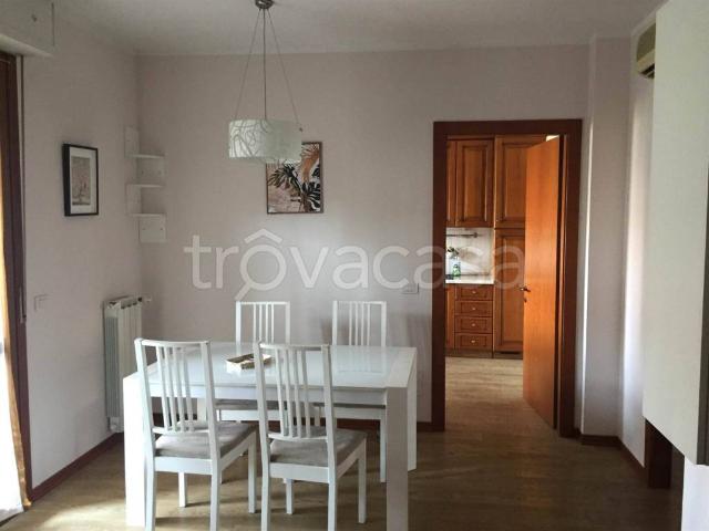 Appartamento in affitto a Quartiere 5, Firenze