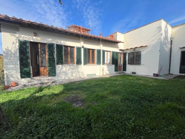 Appartamento in affitto a Quartiere 2, Firenze