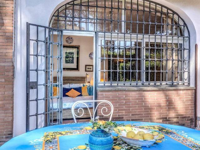 Villa Indipendente in affitto a Fregene, Roma Capitale