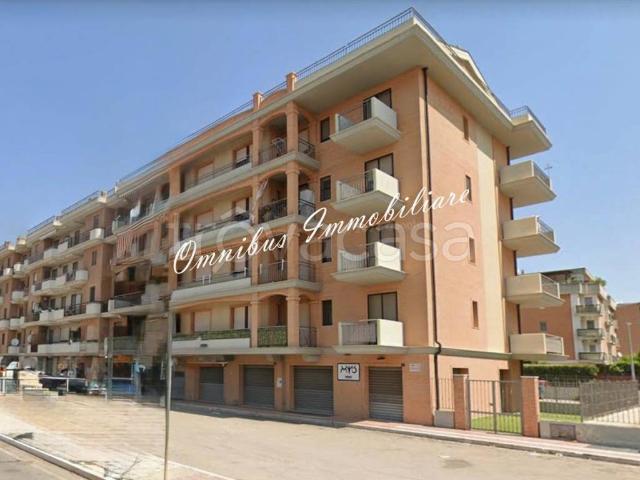 Appartamento in affitto a Puglia, Foggia