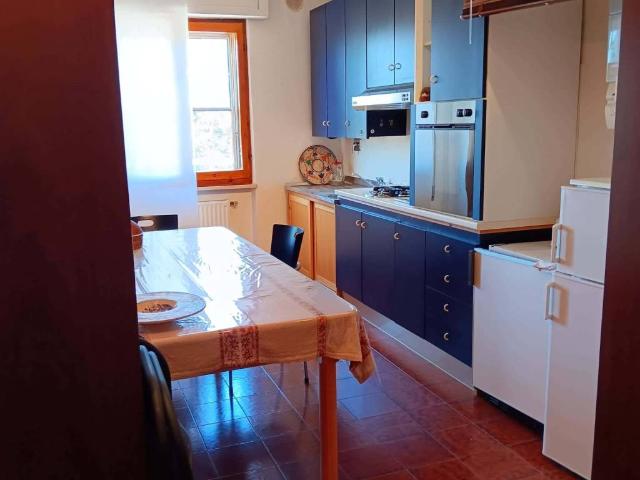 Appartamento in affitto a Sterpete, Foligno