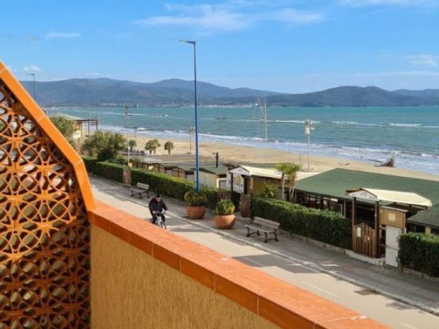 Appartamento in affitto a Follonica, Toscana