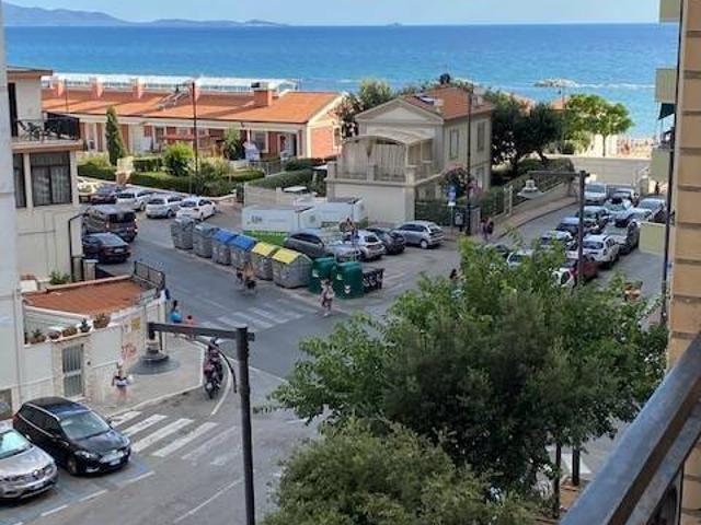 Appartamento in affitto a Follonica, Toscana