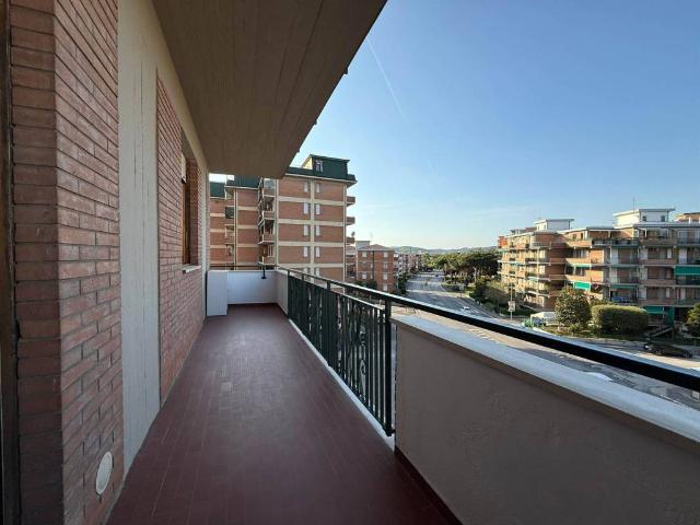 Appartamento in affitto a Follonica, Toscana