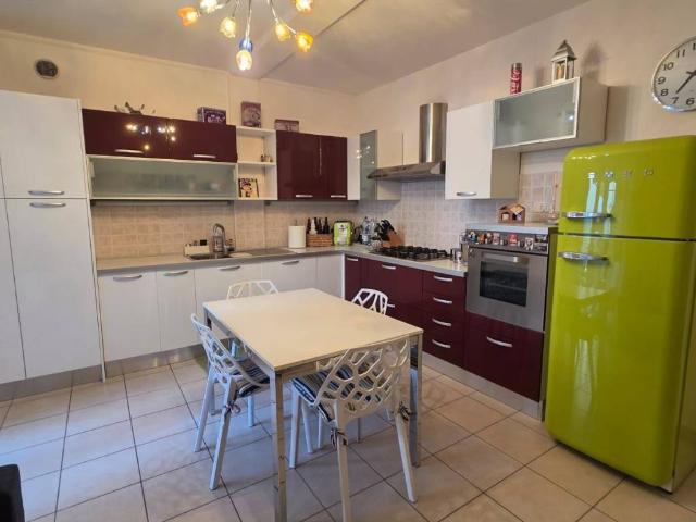 Appartamento in affitto a Follonica, Toscana