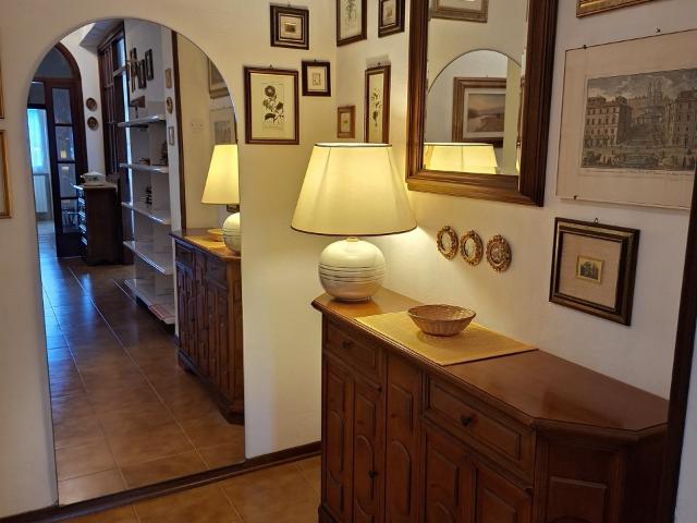 Appartamento in affitto a Follonica, Toscana