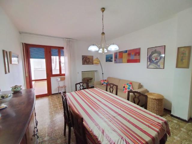 Appartamento in affitto a Lecchi, Toscana