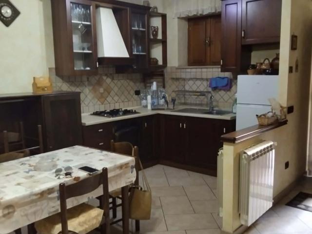 Appartamento in affitto a Porta Vescovo, Salto Di Fondi