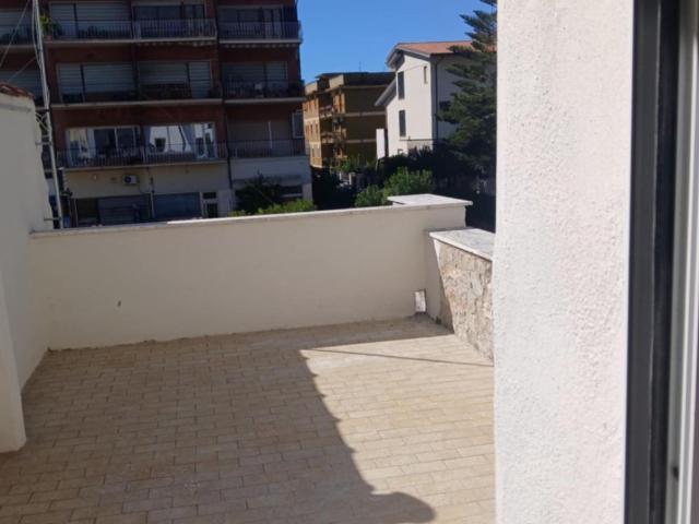 Appartamento in affitto a Porta Vescovo, Salto Di Fondi