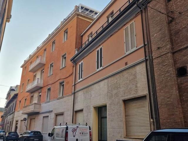 Appartamento in affitto a Unione di Comuni della Romagna Forlivese, Quattro