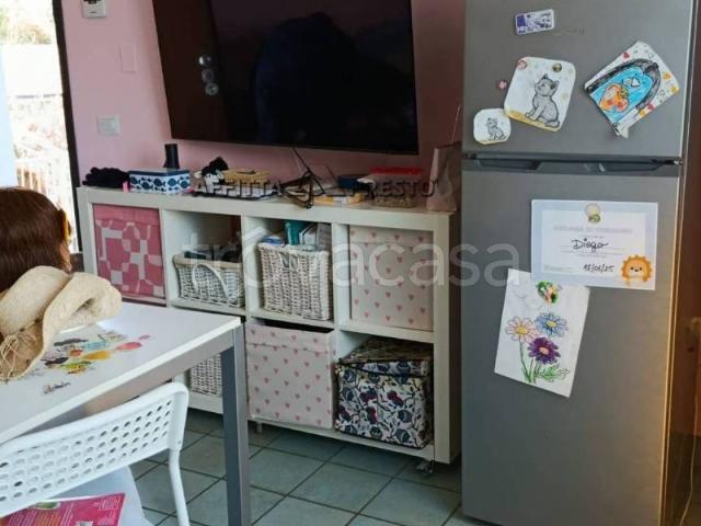 Appartamento in affitto a Via del Pino, Pontedera